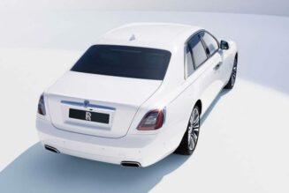 Rolls-Royce ra mắt Ghost hoàn toàn mới