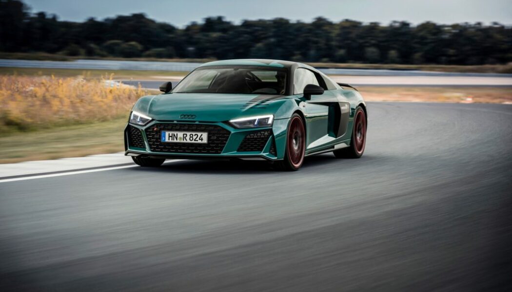 Audi ra mắt R8 phiên bản “Green Hell Edition” kỉ niệm chiến thắng Nürburgring của R8 LMS