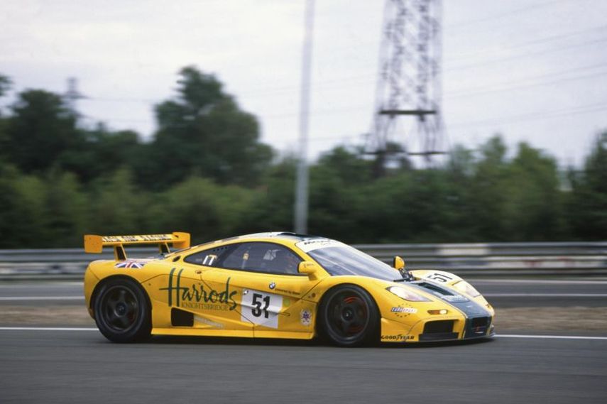 McLarenF1GTR_24hLeMans1995Harrods.jpg