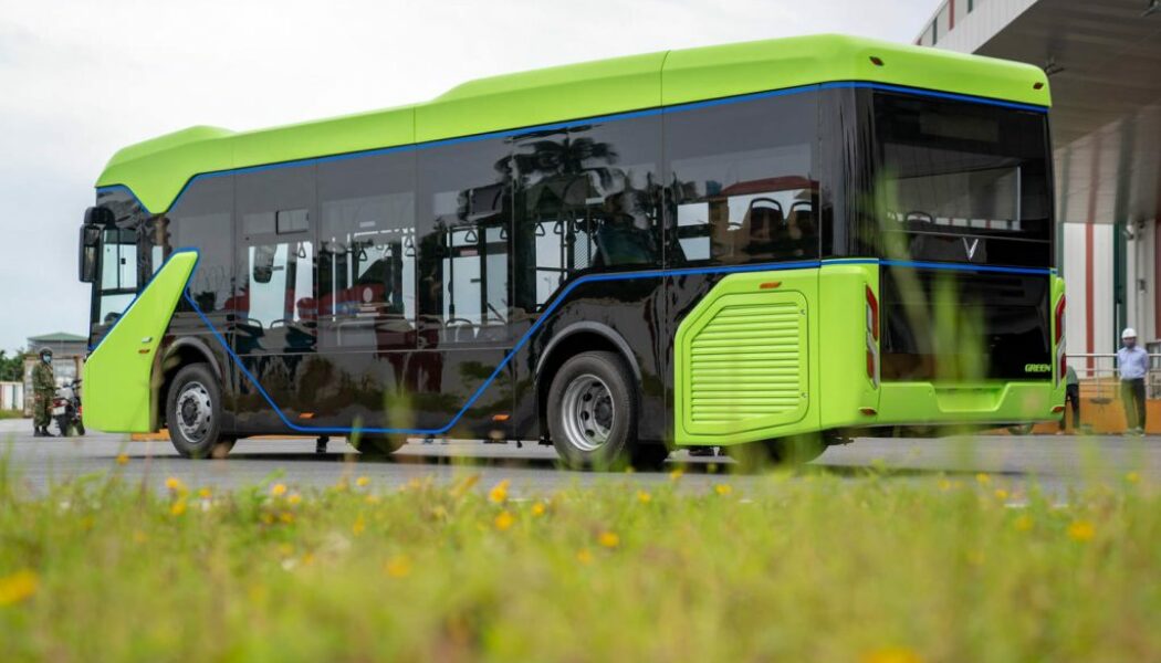 VinBus phát triển hệ thống thông minh cho xe buýt điện