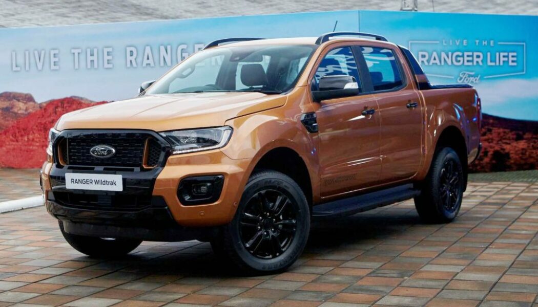 Ford Ranger 2021 đời mới có kiểu dáng ấn tượng hơn