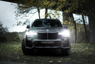 Offroad cùng BMW X7 M50i độ 641 mã lực từ Manhart Performance