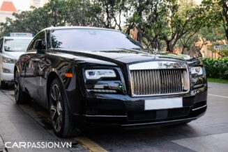 Bắt gặp Rolls-Royce Wraith Series II “hàng hiếm” trên đường phố Sài Gòn