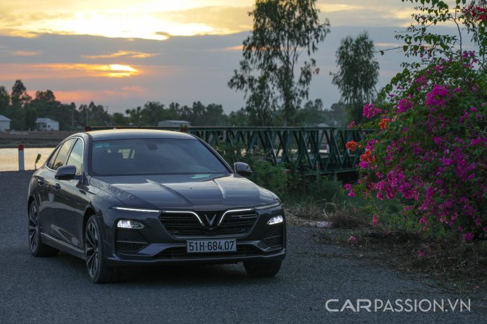 Vinfast-Lux-A20-car-passion-anh-5 Vinfast Lux A2.0 bản cao cấp nhất