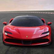 Ferrari 812 GTS và SF90 Stradale giành hai giải thưởng từ TopGear