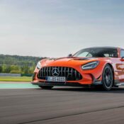 Mercedes-AMG GT Black Series có giá từ 325.000 USD tại Mỹ