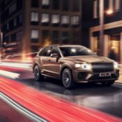 Bentley ra mắt SUV lai điện Bentayga Hybrid 2021