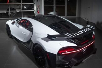 Chiêm ngưỡng Bugatti Chiron Pur Sport thương mại đầu tiên được bàn giao