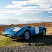 Ecurie Ecosse tái sản xuất thủ công 7 chiếc Jaguar C-Type