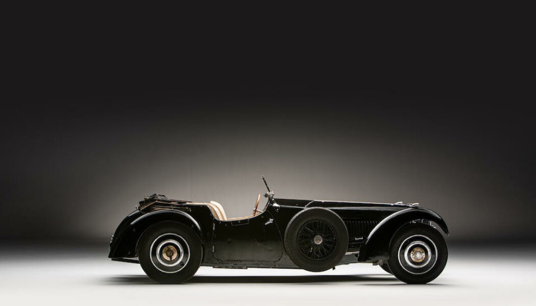 Chiêm ngưỡng vẻ đẹp của Bugatti Type 57S 1937 – Một trong những chiếc Bugatti đẹp nhất mọi thời đại