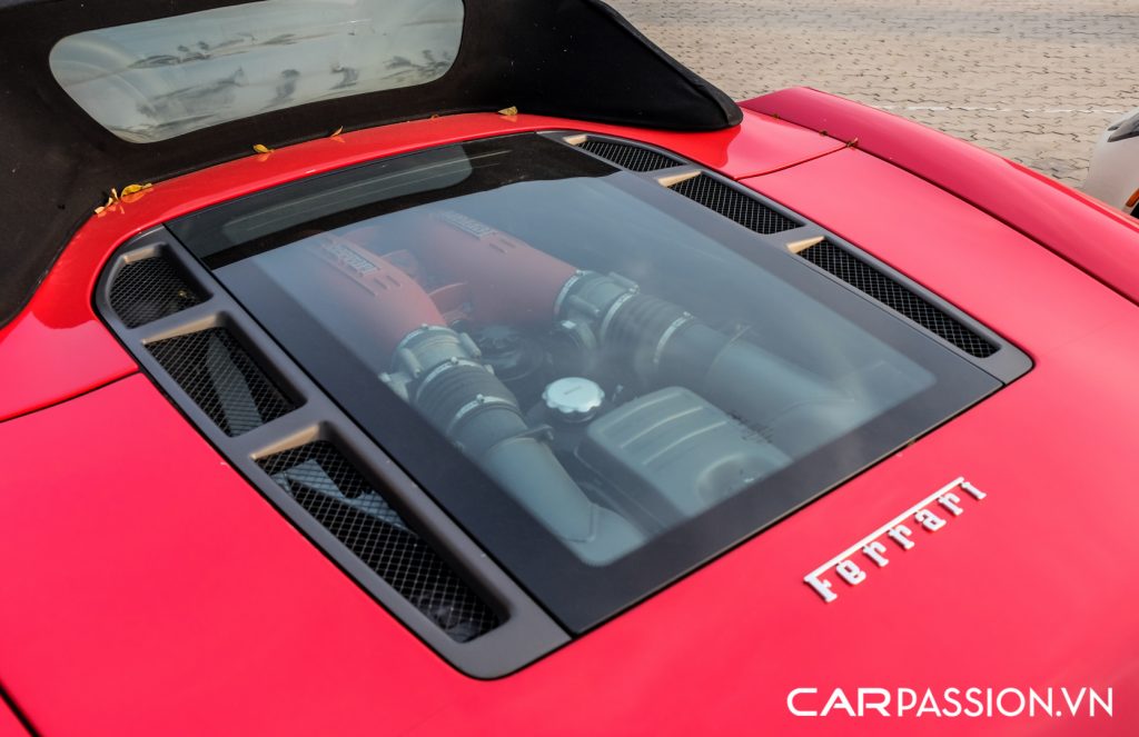 Ferrari-F430-Spider-cua-Tap-doan-Novaland-10-1024x663.jpg