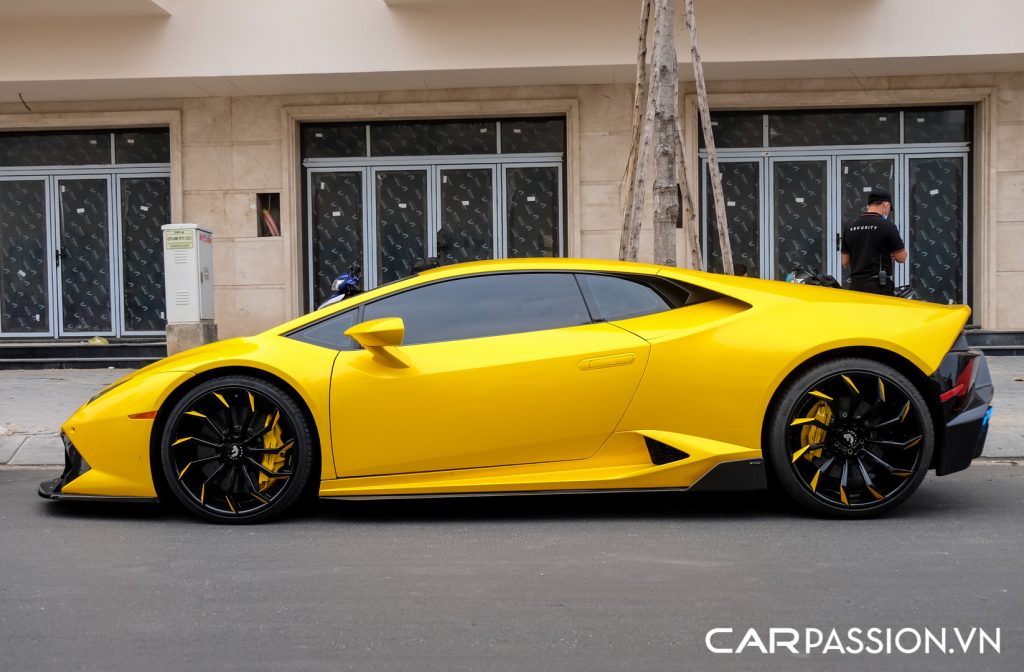 Huracan-do-Vorsteiner-Novara-Edizione-khoac-ao-vang-truyen-thong-cua-Lamborghini-18-1024x672.jpg