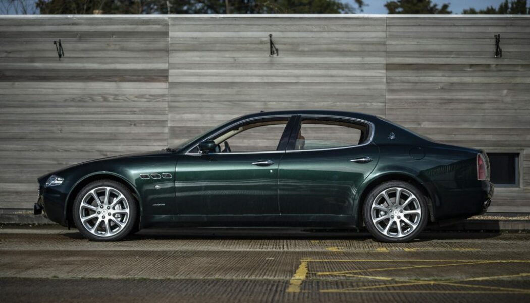 Ngắm nhìn vẻ đẹp của Maserati Quattroporte của huyền thoại nhạc Rock Elton John