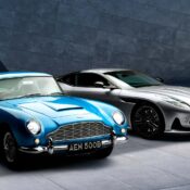 Aston Martin DB5 bước sang tuổi 60, sánh vai cùng “đàn em” DB12 mới