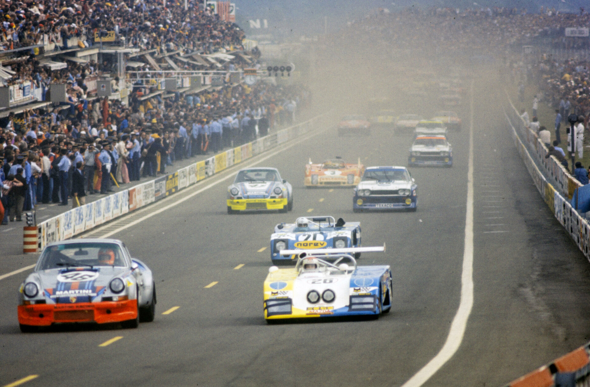 xe dua huyen thoai Porsche Carrera RSR Martini Racing 197329