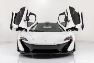 Sotheby’s đấu giá 2 siêu xe McLaren và Lamborghini trong bộ sưu tập Ikonick danh tiếng thế giới