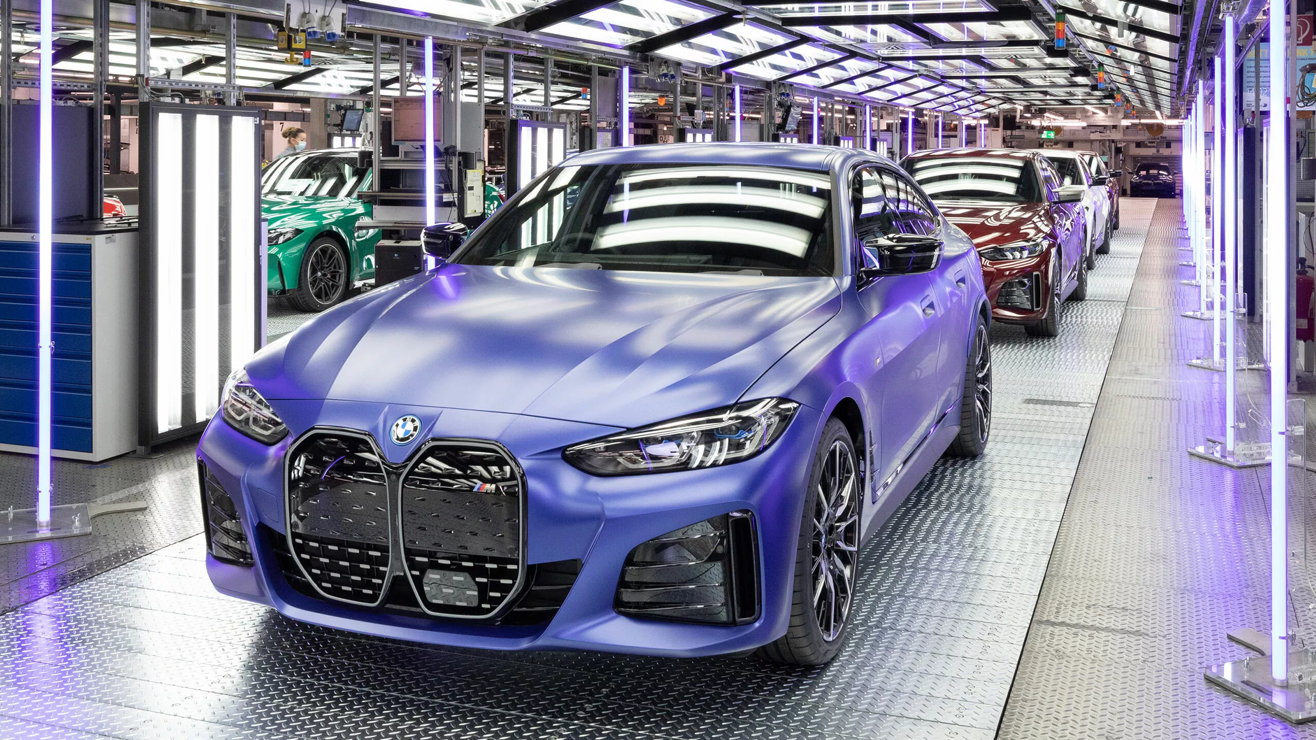 BMW ngừng sản xuất động cơ