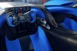 Góc nhìn từ ghế ngồi bằng carbon của Bugatti Bolide trị giá 4,7 triệu USD