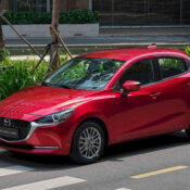 Xe Mazda tại Việt Nam điều chỉnh giá: Mazda2 Sport tăng giá nhiều nhất