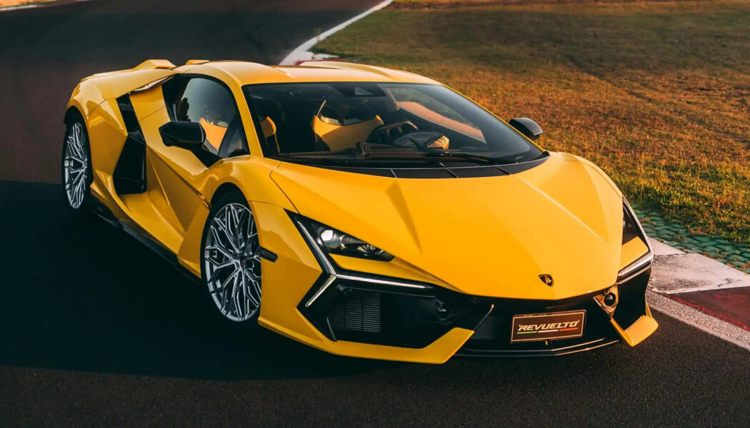Siêu phẩm V12 PHEV Lamborghini Revuelto đã bán hết đến cuối năm 2026