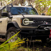 Ford giảm giá xe Bronco tới 1.000 USD dành cho chủ sở hữu… xe Jeep