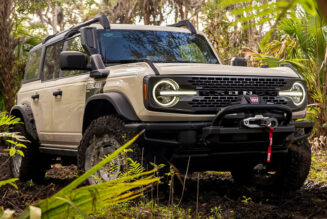 Ford giảm giá xe Bronco tới 1.000 USD dành cho chủ sở hữu… xe Jeep