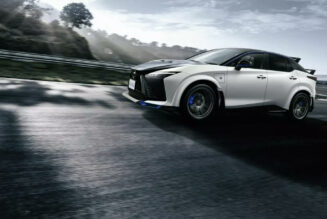 Lexus RZ450e F Sport hiệu suất cao với thiết kế cực ngầu và số lượng giới hạn chỉ 100 xe