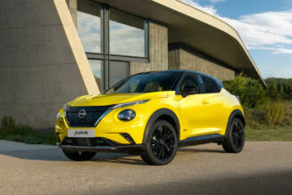 Nissan Juke 2024 đưa màu sơn vàng trở lại và thêm công nghệ mới