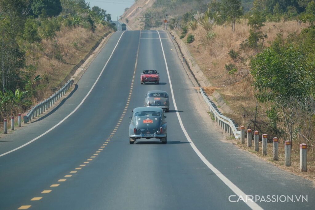 Ngày 6| Xe cổ Rally Road to Hanoi | Tạm biệt Măng Đen - Việt Nam đến Krong Ban Lung - Campuchia - 233.3km