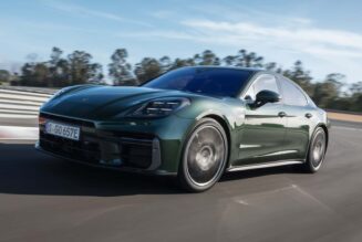 Porsche Panamera Turbo E-Hybrid mới lộ diện, công suất 670 mã lực, giá quy đổi hơn 4,8 tỷ Đồng