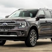 Ford Everest Platinum V6 mạnh 250 mã lực ra mắt tại Thái Lan, giá quy đổi 1,58 tỷ đồng