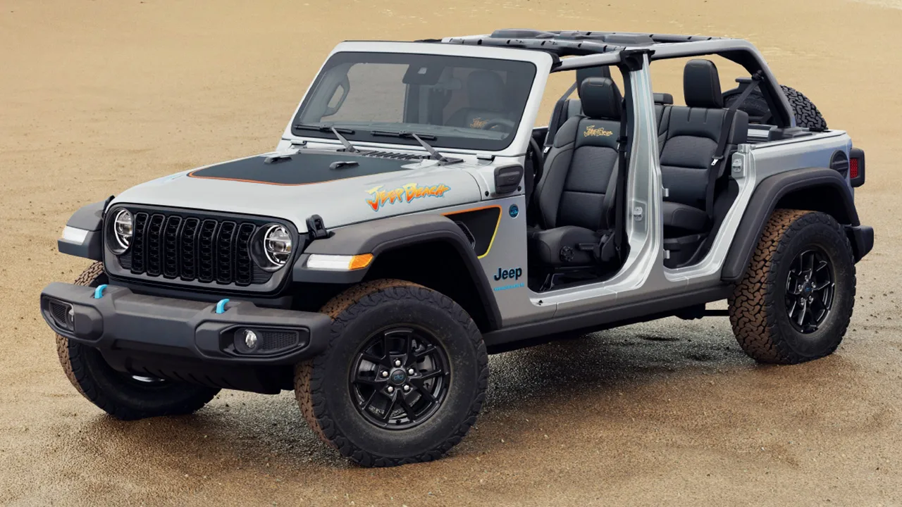 Jeep trình làng Jeep Gladiator và Wrangler 2024 phiên bản đặc biệt chủ đề Beach