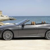 Mercedes-Benz CLE Cabriolet có giá quy đổi từ 1,6 tỷ Đồng