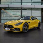 Mercedes-Benz mở đơn đặt hàng cho xe thể thao hiệu năng cao AMG GT 43 Coupe