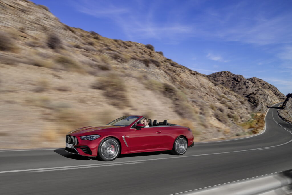 Mercedes-AMG CLE 53 Cabriolet chính thức mở bán, giá khởi điểm quy đổi từ 2,4 tỷ Đồng