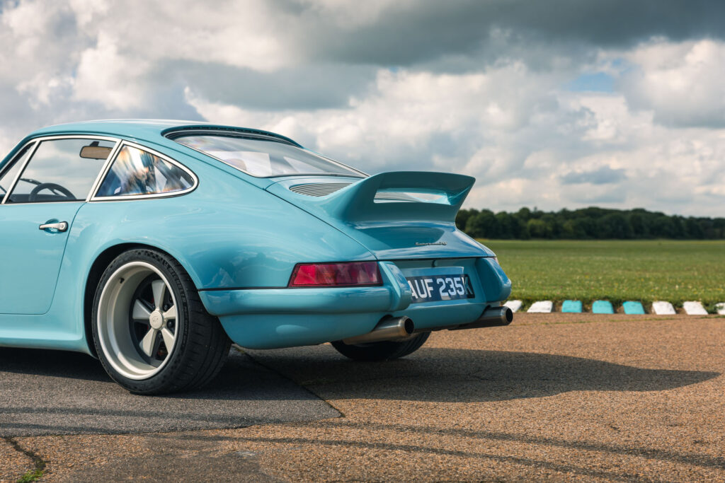 Hãng độ Thornley Kelham ra mắt Porsche 911 bản phục chế, giá khởi điểm quy đổi từ 20 tỷ Đồng