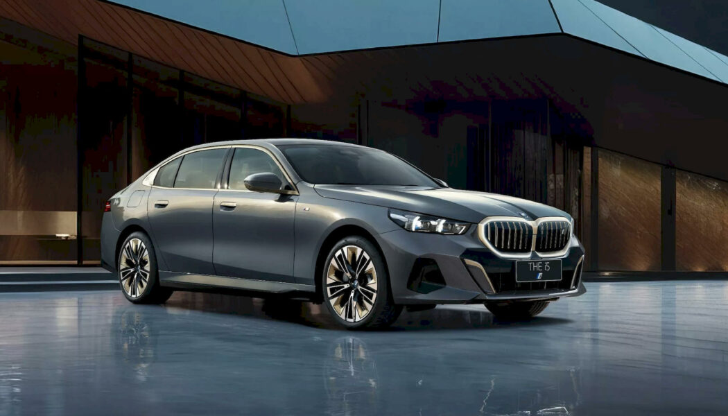 BMW là nhãn hiệu xe sang có doanh số cao nhất trong nửa đầu năm 2024
