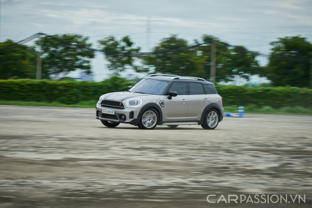 Thử sức BMW X-Series với sa hình quốc tế và lái MINI chạy Gymkhana | BMW xDRIVE CHALLENGE DAY & MINI CIRCUIT ADVENTURE