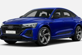 Audi Q8 E-Tron 2025 được nâng cấp thêm với gói tùy chọn ngoại thất thể thao S Line Competition