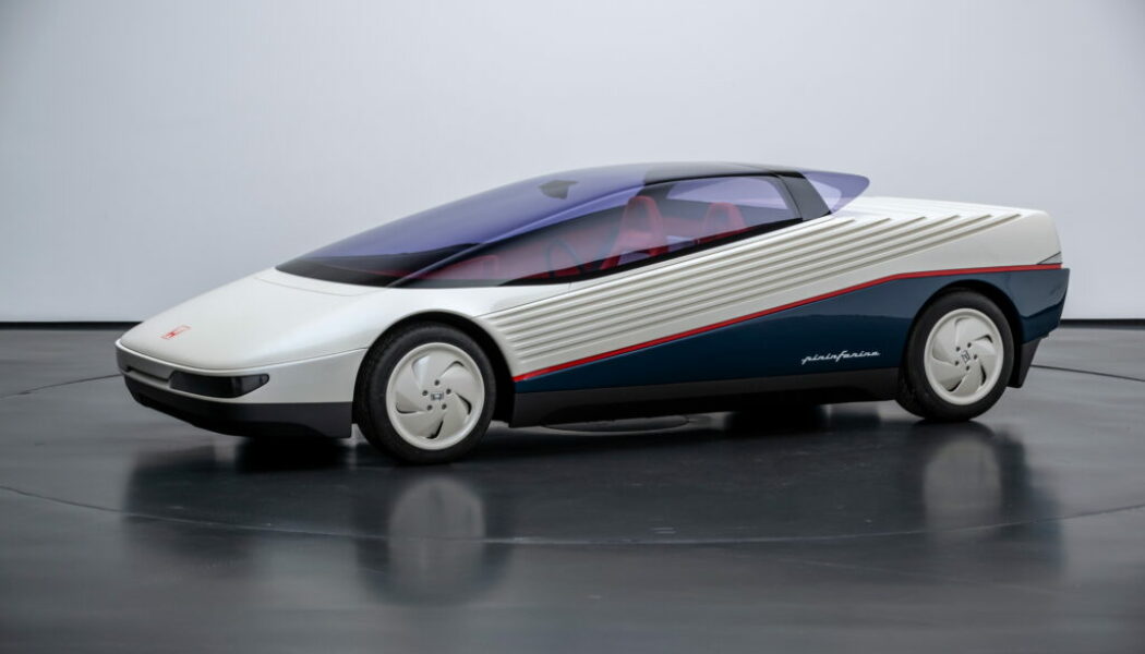 Honda và Pininfarina hồi sinh mẫu Concept 40 năm tuổi eXperimental