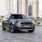 MINI Countryman SE ALL4 có giá khởi điểm 45.200 Đô tại Mỹ