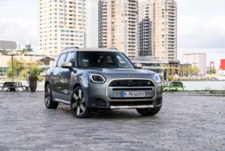 MINI Countryman SE ALL4 có giá khởi điểm 45.200 Đô tại Mỹ