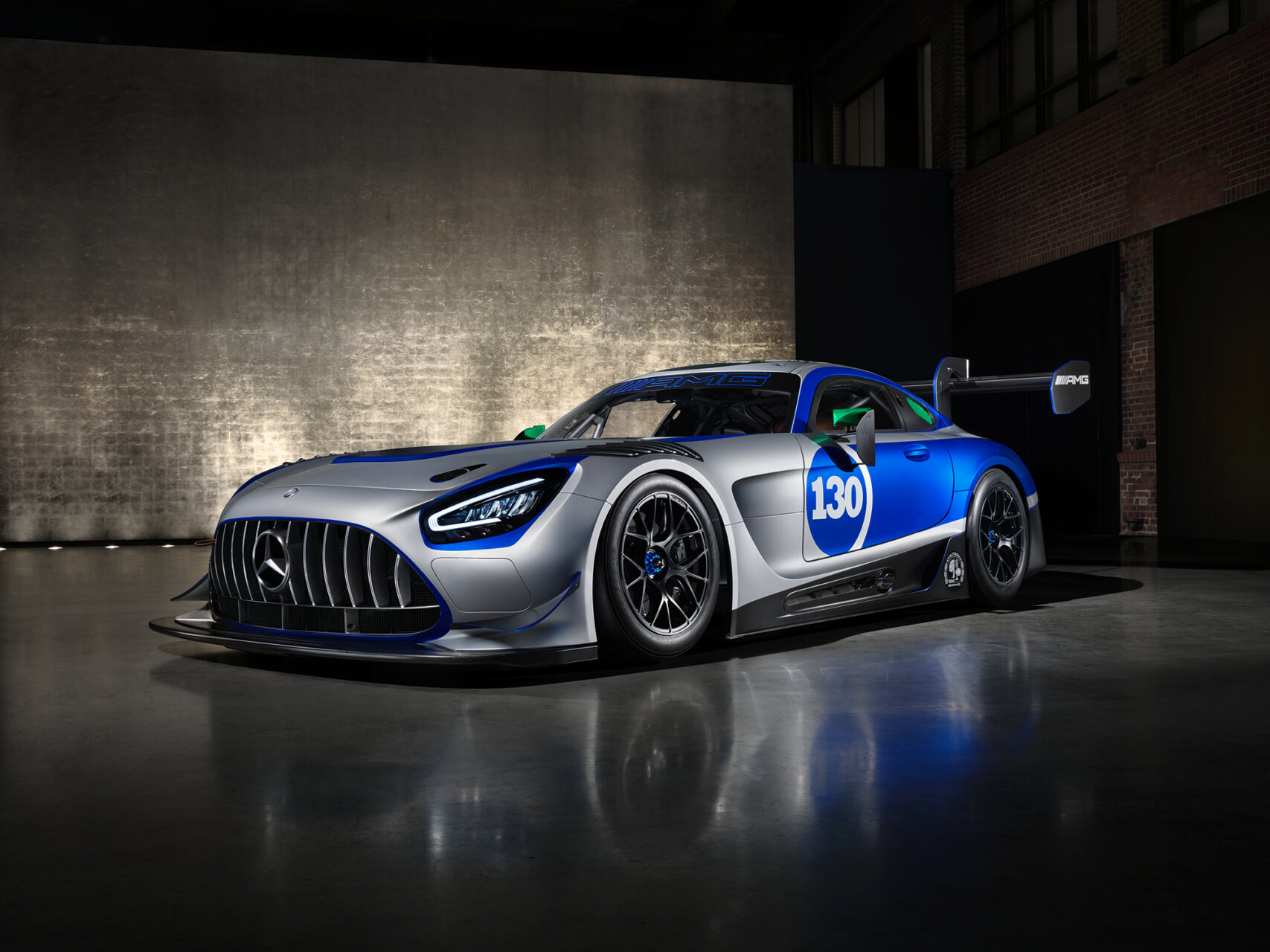 Mercedes-AMG GT3 Edition 130Y Motorsport lộ diện: Xe đua tri ân huyền thoại có giá hơn 1 triệu Đô