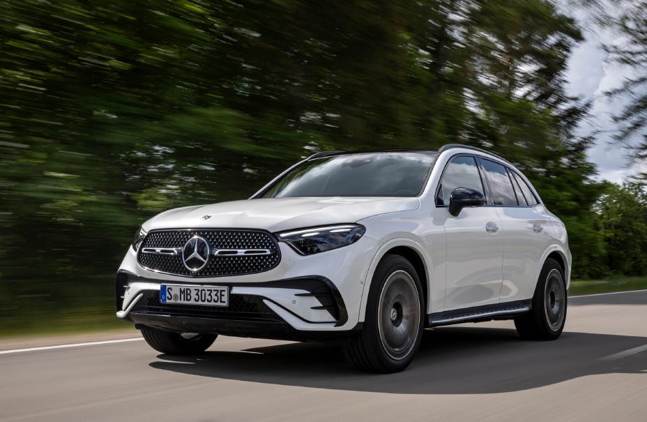 Mercedes-Benz GLC 350e Plug-In Hybrid ra mắt tại Mỹ, phạm vi di chuyển thuần điện 87 km