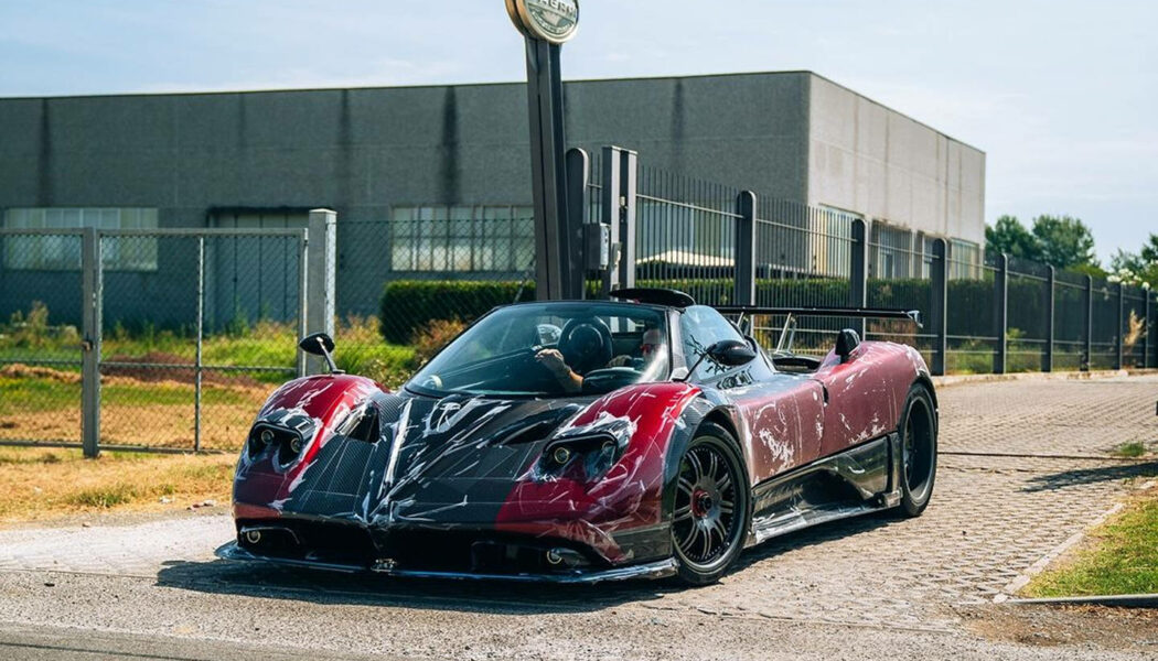 Pagani Zonda độc bản lộ diện với ngoại hình ấn tượng, động cơ V12 7.3L và dùng số sàn