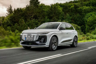 SUV điện Audi Q6 e-tron có tầm hoạt động hơn 517 km, công suất mạnh nhất lên tới 516 mã lực