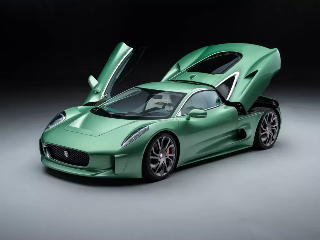 Sau 14 năm, concept Jaguar C-X75 chính thức trở thành siêu xe đường phố