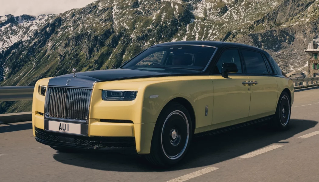 Siêu phẩm Rolls-Royce Phantom Goldfinger “bọc vàng” lấy cảm hứng từ phim 007