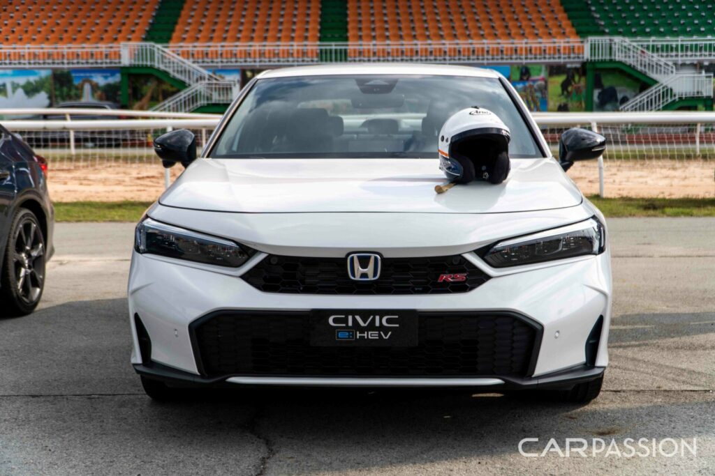 [Video] Đánh Giá Xe Honda Civic e-HEV cùng tay đua Drift hàng đầu Việt Nam