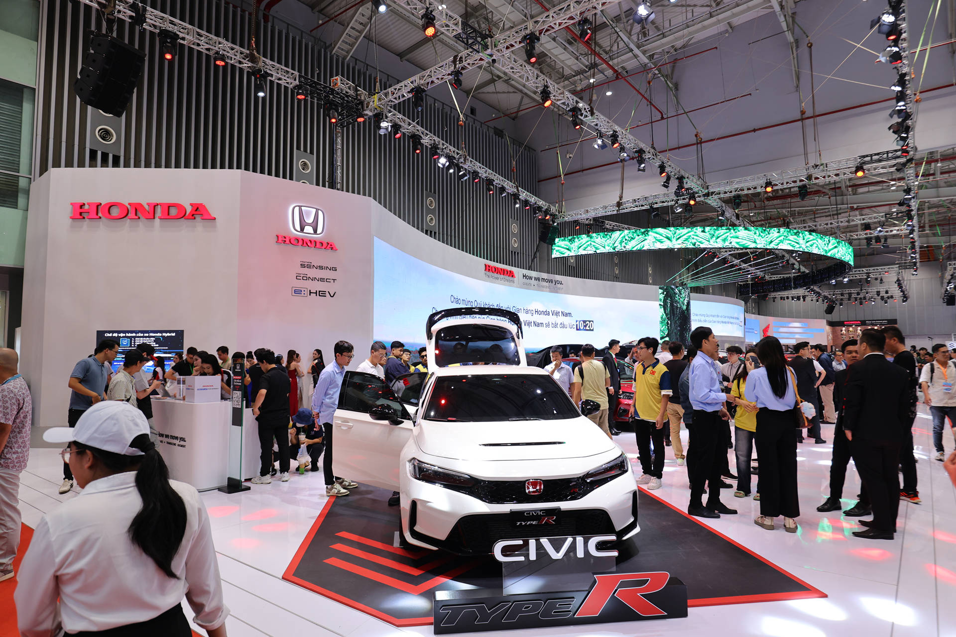 Vietnam Motor Show 2024 khép lại với nhiều cái “nhất”